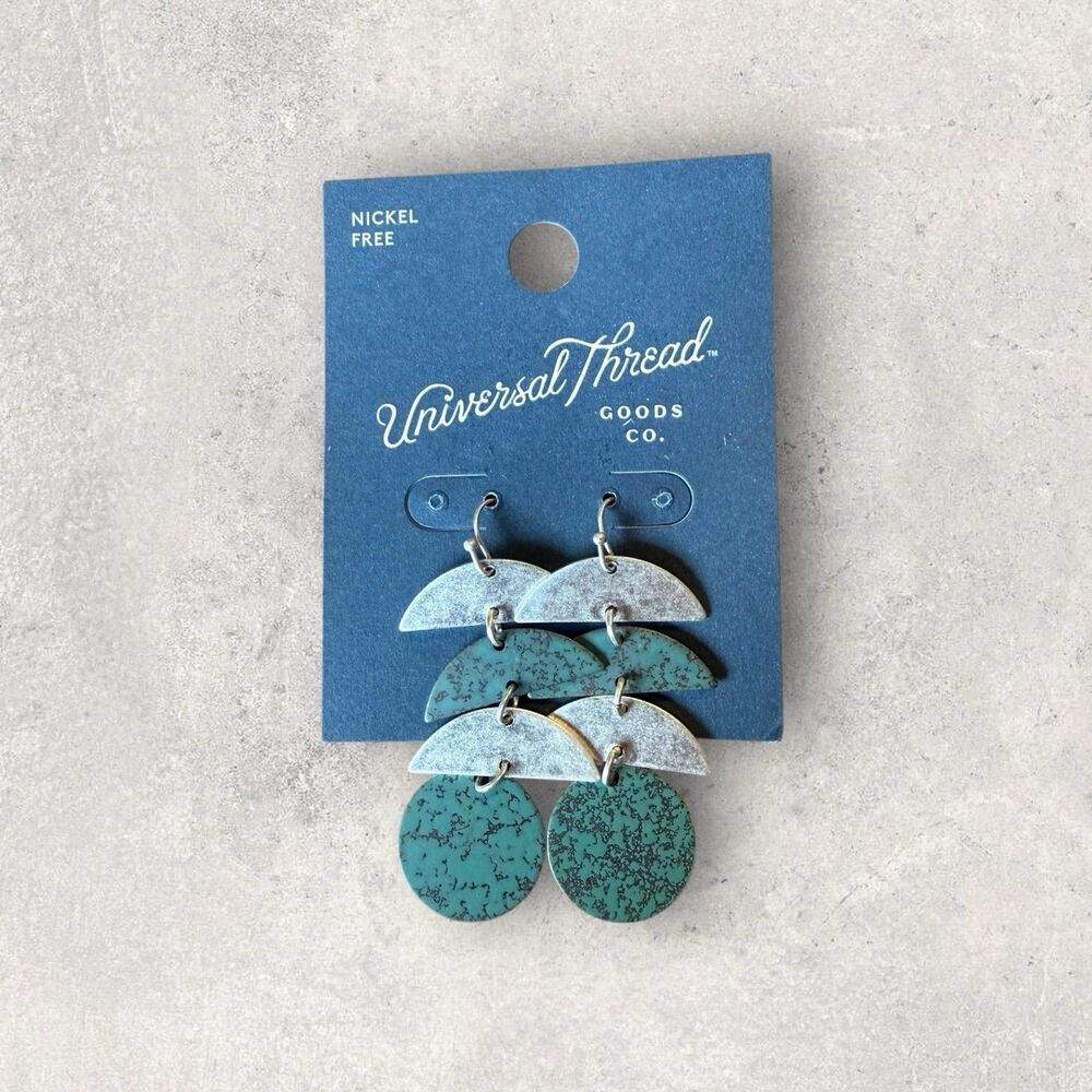 Universal Threads Women’s Faux Turquoise & Silver Dangling Pierced Earrings